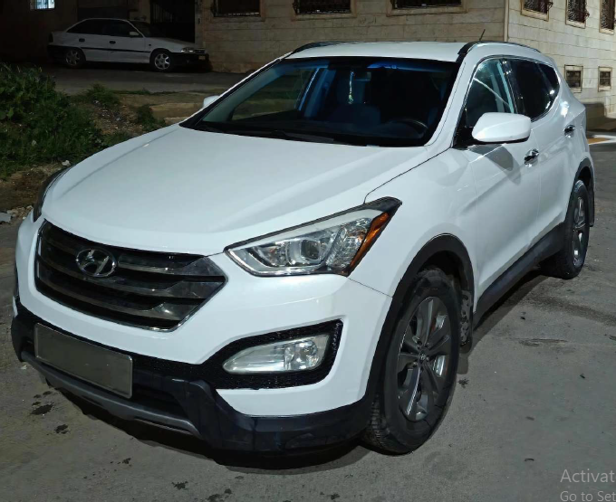 Hyundai Santa fe White
